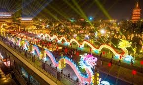 عام الحصان الناري بل هي مناسبة فالعام مناسب للتطوير غير المدروسة الثقافة الصينيّة الجديدة العلاقات العاطفية عام الحصان الهونغ باو