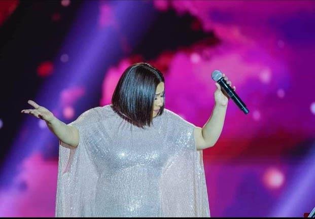 مصادر مقربة من شيرين عبد الوهاب أكدت أن الطلاق وقع فعلاً وستكشف شيرين قريباً الأسباب وحقيقة الشائعات