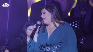 تنشد الفنانة ليندا بيطار أغنية ميلاد الروح تناجي فيها السماء على ما يحصل في اليلاد من حروب وتقتيل