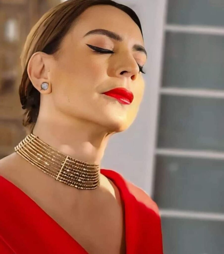الفنانة شكران مرتجى تتألف قي دور فريدة في مسسلسل لعبة حب عن المسلسل التركي حب للإيجار وتتيز شكران بالطيبة لكن الدور فيه الشر والقسوة